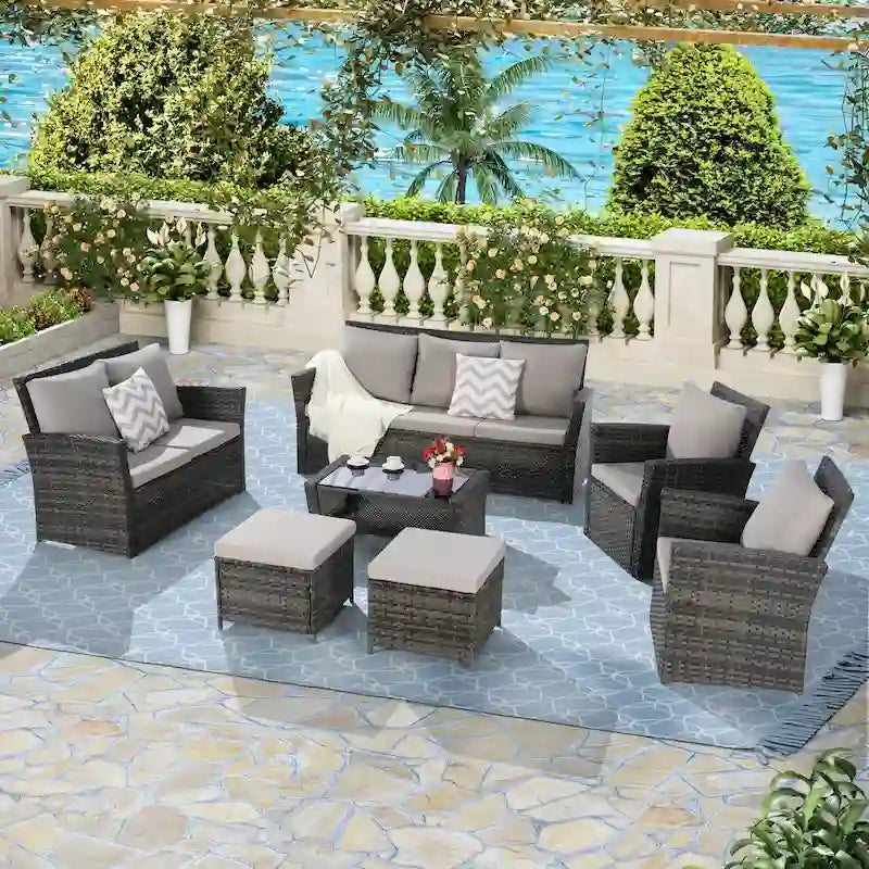 Ensemble de canapé sectionnel 7 pièces en rotin synthétique pour extérieur, ensemble de mobilier de conversation pour patio avec table basse et 2 poufs