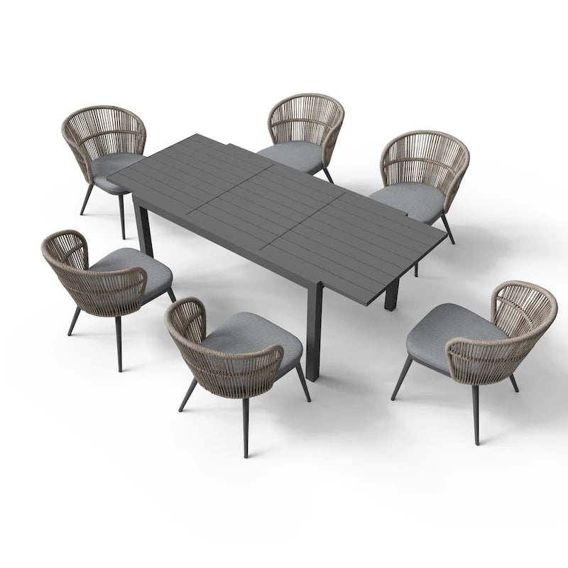 Chaises et table extensible pour salle à manger d'extérieur