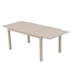 Chaises et table extensible pour salle à manger d'extérieur
