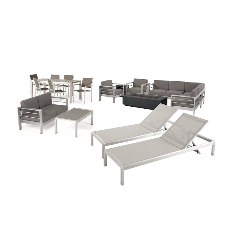 Ensemble de salle à manger 7 pièces Cape Coral, ensemble de canapés, salon de jardin 4 pièces, brasero et 2 chaises longues par Christopher Knight Home