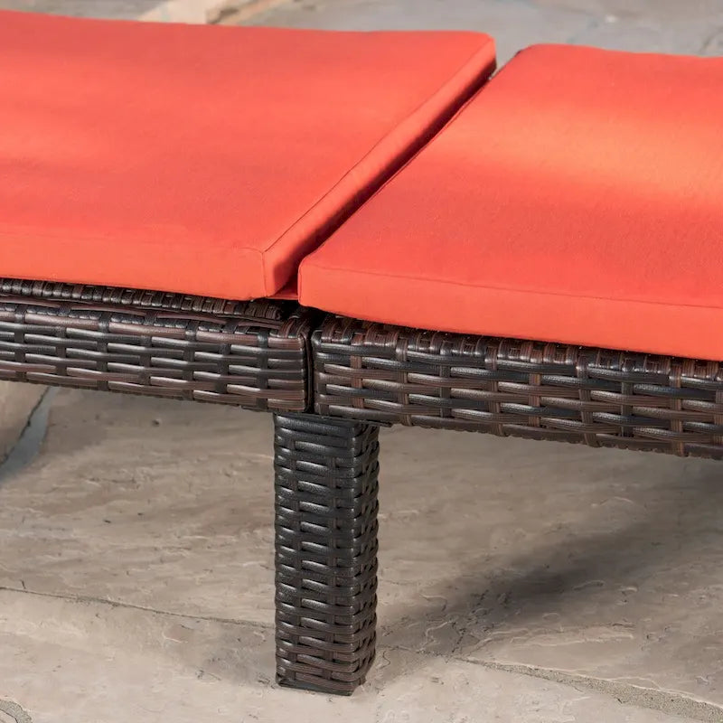 Chaise longue d'extérieur en osier avec coussin de Jamaica (lot de 4) par Christopher Knight Home
