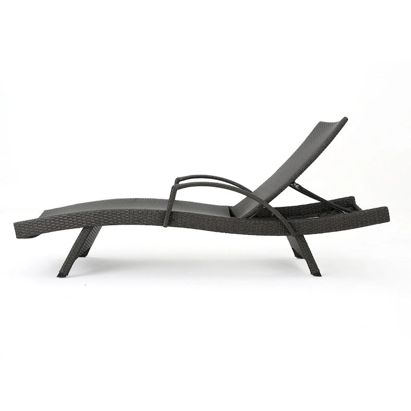 Chaises longues inclinables en osier avec accoudoirs Salem (lot de 4) par Christopher Knight Home