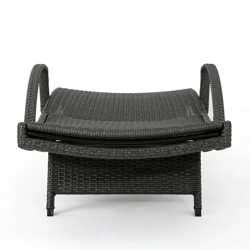 Chaises longues inclinables en osier avec accoudoirs Salem (lot de 4) par Christopher Knight Home
