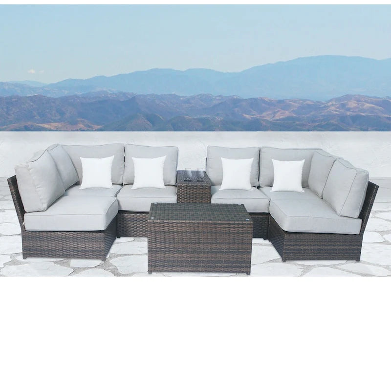 Ensemble sectionnel 8 pièces Lucca avec porte-gobelet par Living Source International