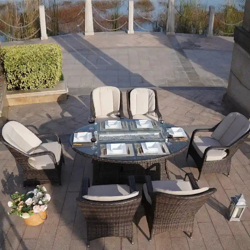 Ensemble de salle à manger ovale de 7 pièces en osier pour l'extérieur avec fauteuils