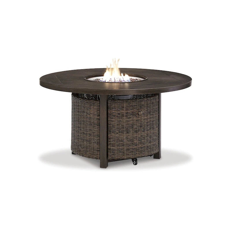 Table de foyer extérieur Signature Design by Ashley Paradise Trail marron/beige avec 4 chaises longues pivotantes Nuvella